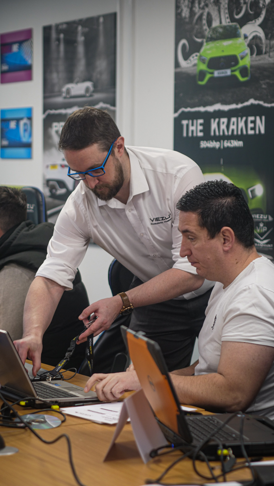 Alientech ECM Training 4 Alientech ECM Training in-person